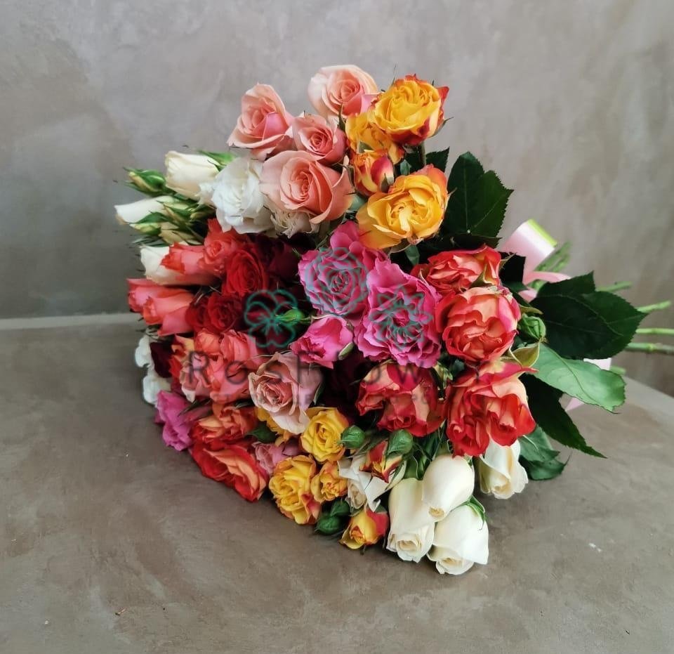 Букет цветов из: Розы в Старонижестеблиевской