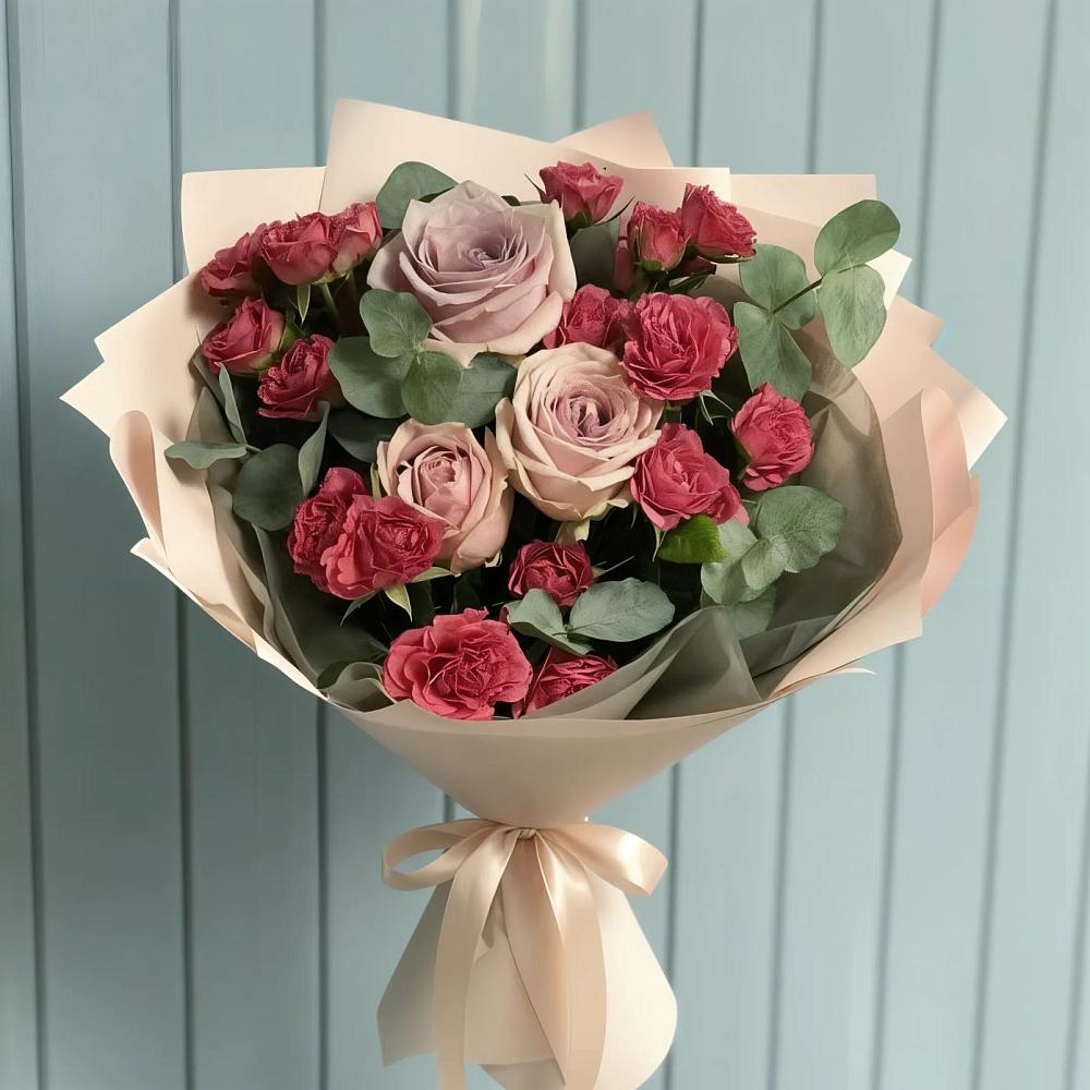 Букет цветов из: Гвоздики и Розы в Старонижестеблиевской