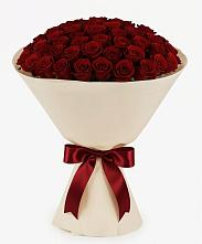 Букет 101 Бордовая роза Блэк Бакарра в Старонижестеблиевской