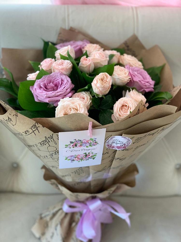 Букет цветов из: Розы в Старонижестеблиевской