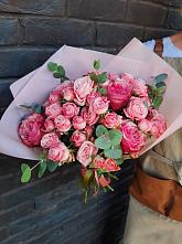 Букет цветов из:  Розы #REPLACE_PRED# Старонижестеблиевской