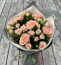 Букет цветов из:  Розы в Старонижестеблиевской
