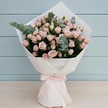Букет цветов из:  Розы в Старонижестеблиевской