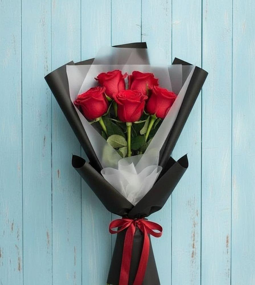 Букет цветов из: Розы в Старонижестеблиевской